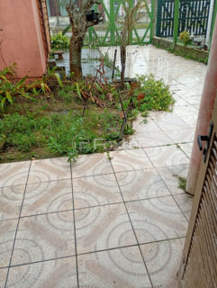 Image 10 - 1016003