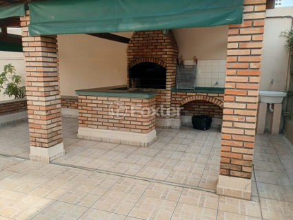 Image 17 - 1016004