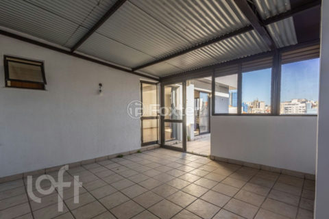 Image 38 - 1016040