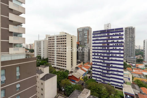 Image 3 - 1016049