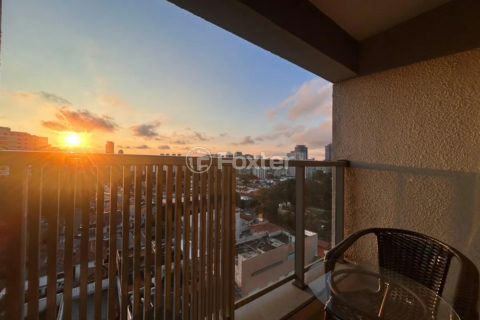 Image 10 - 1016131