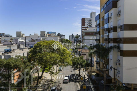 Image 17 - 1016140