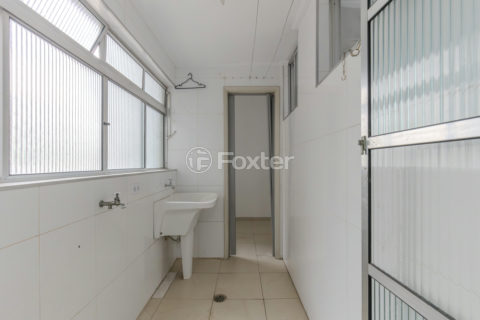 Image 22 - 1016205