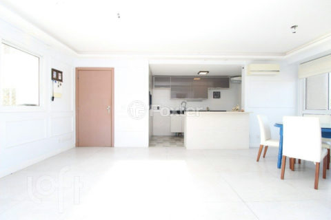 Image 38 - 1016221