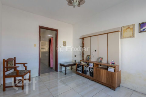 Image 31 - 1016236