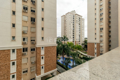Image 4 - 1016249