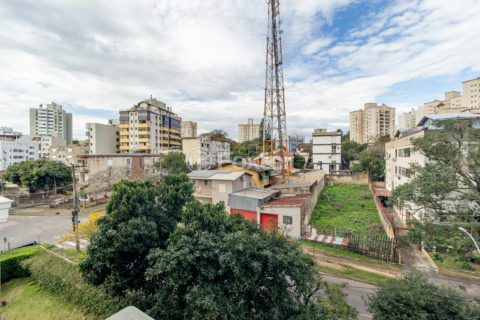 Image 23 - 1016249