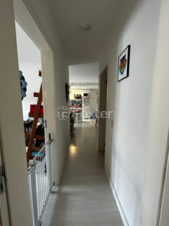 Image 4 - 1016275