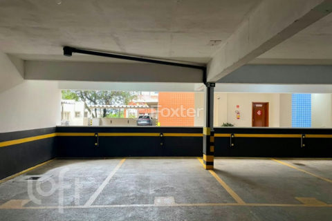 Image 41 - 1016276