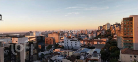 Image 36 - 1016276