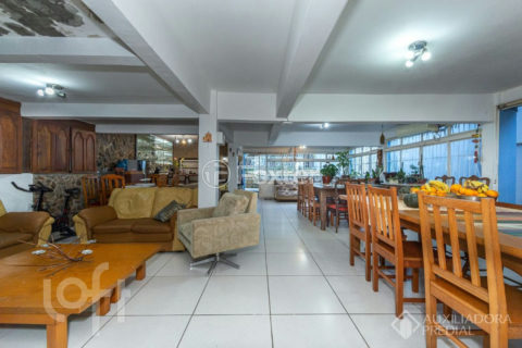 Image 27 - 1016310