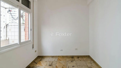 Image 17 - 1016317