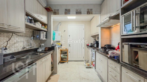 Image 6 - 1016332