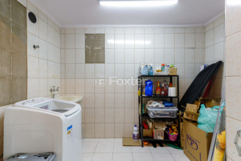 Image 20 - 1016344