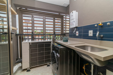 Image 31 - 1016348