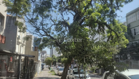 Image 1 - 1016353
