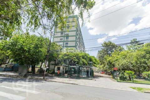 Image 42 - 1016371