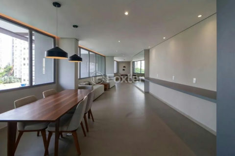 Image 25 - 1016385