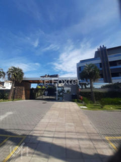 Image 25 - 1016395