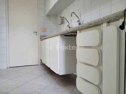 Image 34 - 1016398