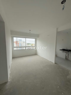 Image 2 - 1016402
