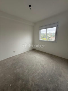 Image 16 - 1016402