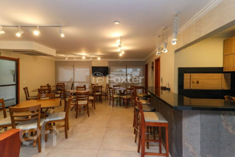 Image 43 - 1016413