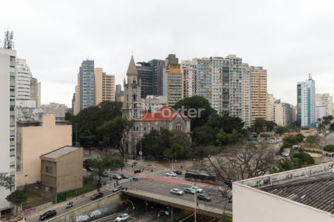 Image 5 - 1016418