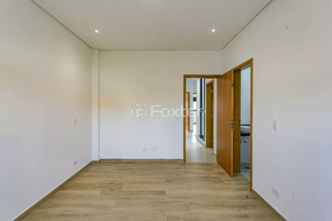 Image 27 - 1016423