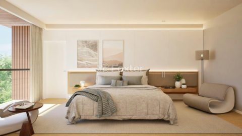 Image 6 - 1016486
