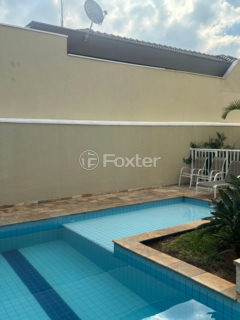 Image 30 - 1016495