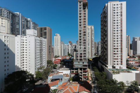 Image 22 - 1016505