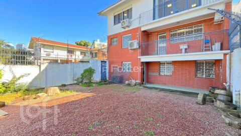 Image 23 - 1016542