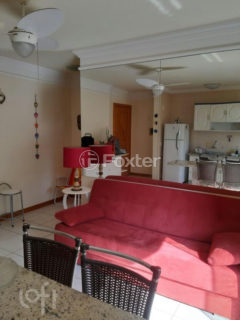 Image 7 - 1016590