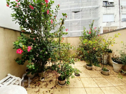 Image 9 - 1016591