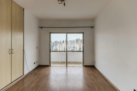 Image 17 - 1016593
