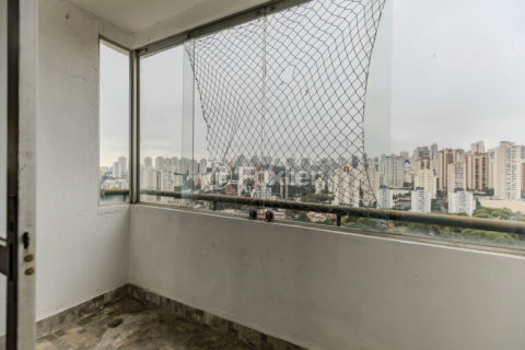 Image 1 - 1016593