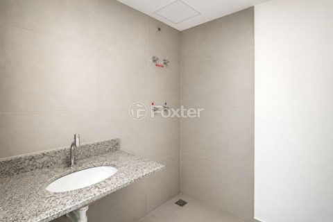 Image 7 - 1016610