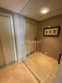 Image 33 - 1016611