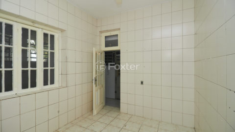Image 37 - 1016619