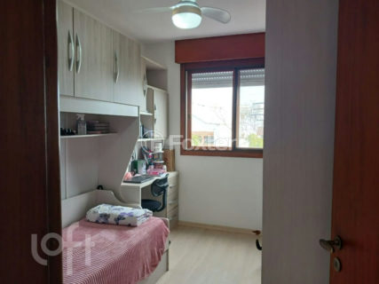 Image 3 - 1016648