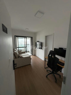 Image 3 - 1016673