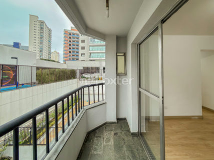 Image 3 - 1016678