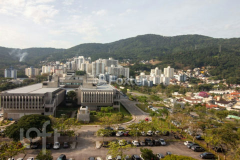 Image 5 - 1016688
