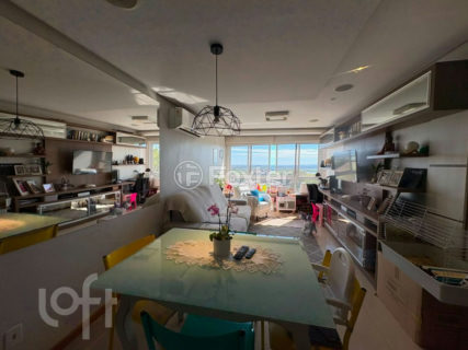 Image 1 - 1016803