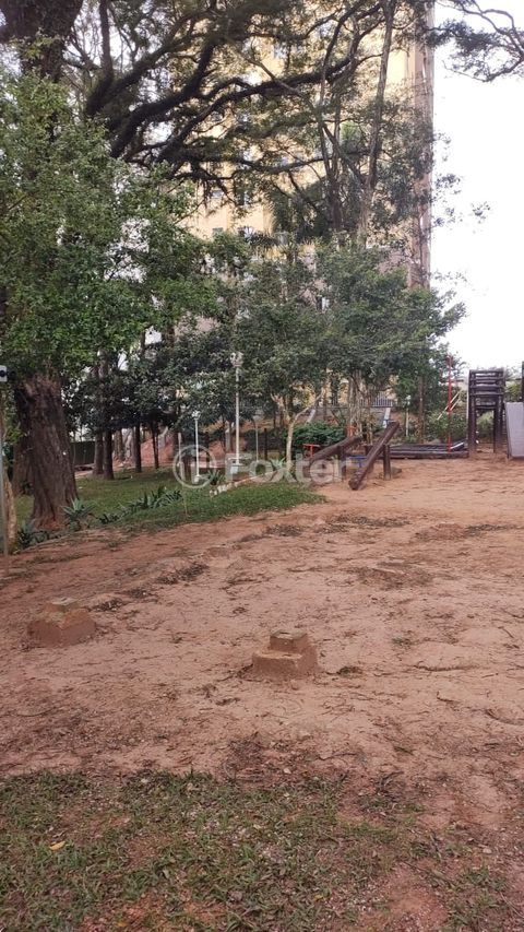 Image 42 - 1016812