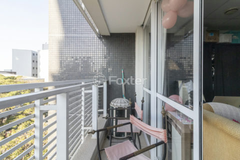 Image 14 - 1016826