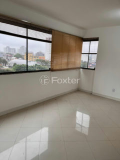 Image 2 - 1016828