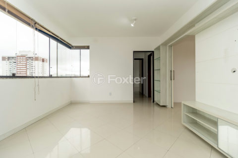 Image 7 - 1016828