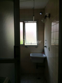 Image 4 - 1016858
